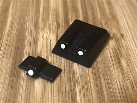what are the hk factory night sights